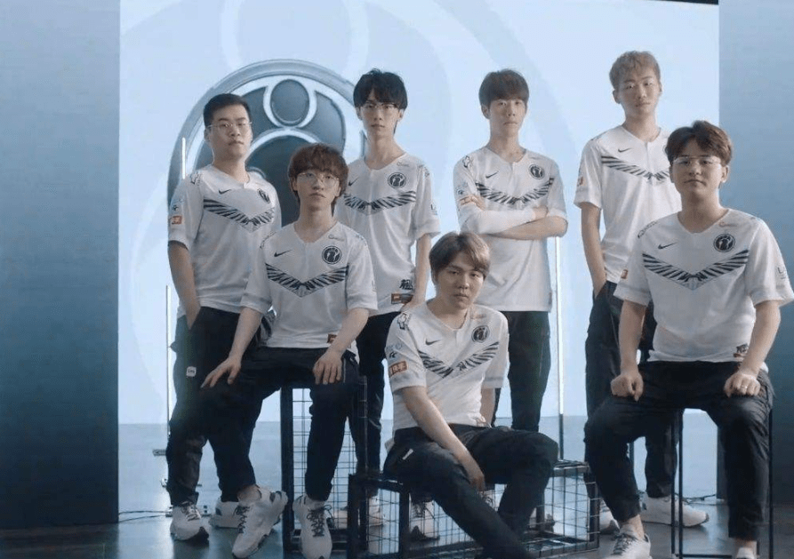 在比赛中 在比赛中